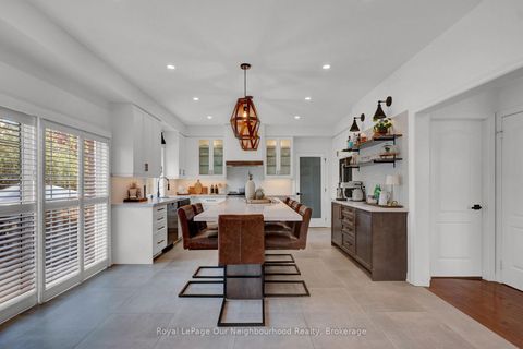 Photo 10 at 977 Audley Road S, South East, Ajax