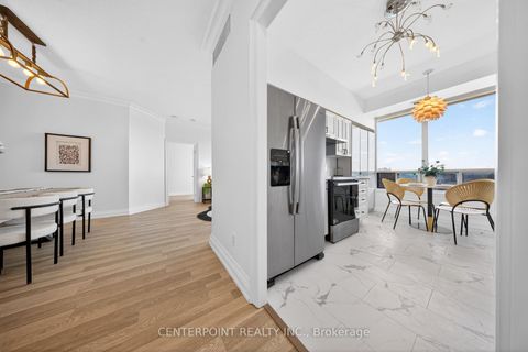 Photo 4 at Ph201 - 33 Empress Avenue, Willowdale East, Toronto