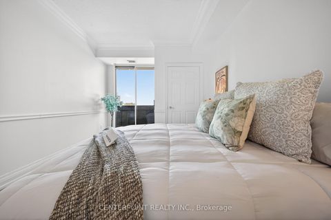 Photo 18 at Ph201 - 33 Empress Avenue, Willowdale East, Toronto