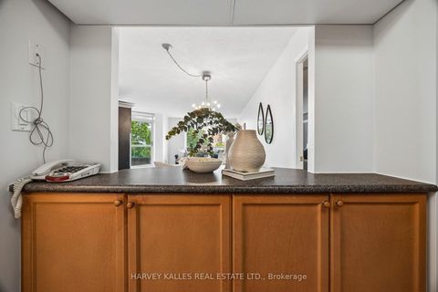 Photo 20 at 302 - 745 New Westminster Drive, Brownridge, Vaughan