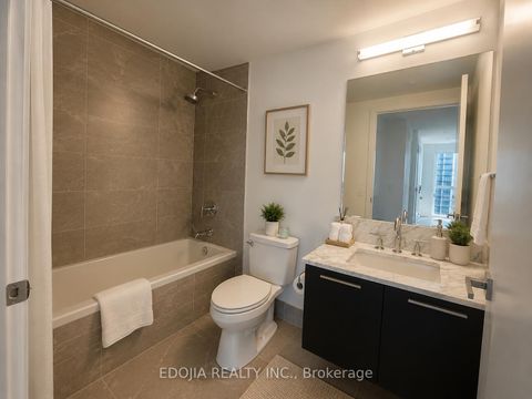 Photo 11 at 3502 - 3 Gloucester Street, Yonge Corridor, Toronto
