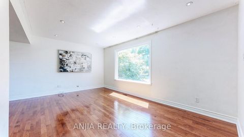 Photo 3 at 14 Cherrystone Drive, Hillcrest Village, Toronto