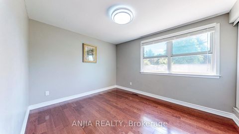 Photo 15 at 14 Cherrystone Drive, Hillcrest Village, Toronto