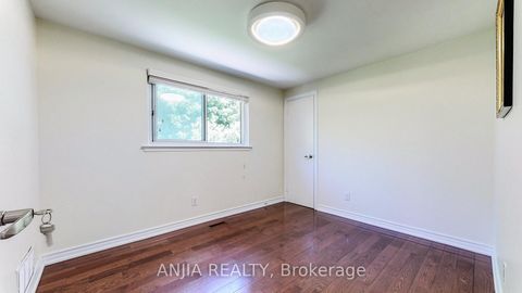 Photo 20 at 14 Cherrystone Drive, Hillcrest Village, Toronto