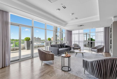 Photo 30 at 326 - 501 St Clair Avenue W, Casa Loma, Toronto