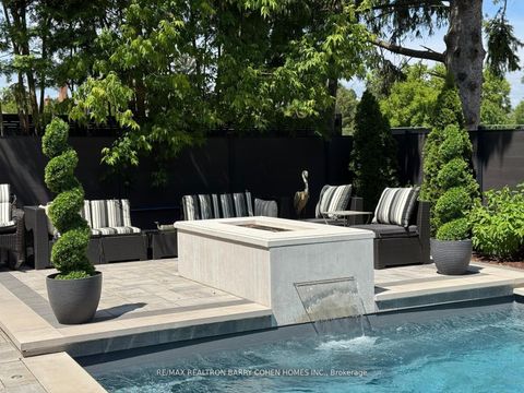 Photo 2 at 61 Orlon Crescent, South Richvale, Richmond Hill
