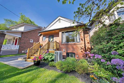 Photo 1 at 100 Harding Boulevard, Cliffside, Toronto
