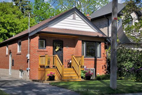 Photo 4 at 100 Harding Boulevard, Cliffside, Toronto