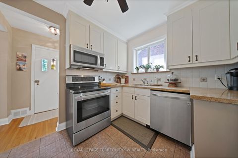 Photo 15 at 100 Harding Boulevard, Cliffside, Toronto