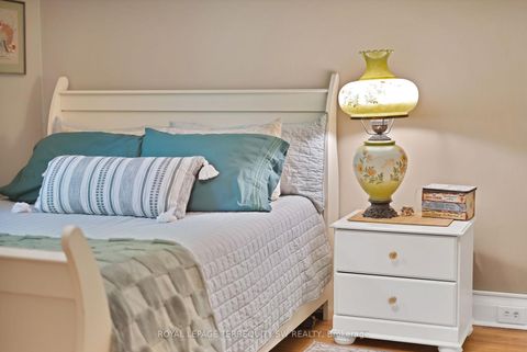 Photo 20 at 100 Harding Boulevard, Cliffside, Toronto