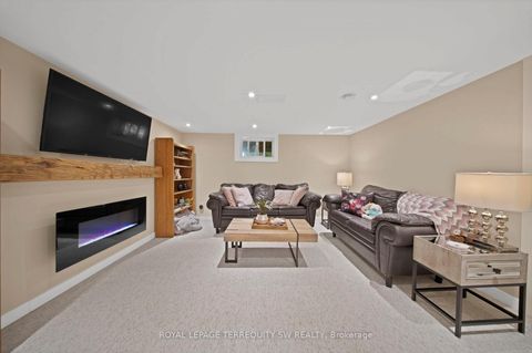 Photo 28 at 100 Harding Boulevard, Cliffside, Toronto