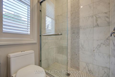 Photo 13 at 2652 Victoria Park Avenue, Pleasant View, Toronto