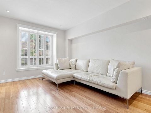 Photo 4 at 141 - 25 Collinsgrove Road, West Hill, Toronto