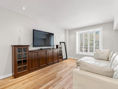 Photo 5 at 141 - 25 Collinsgrove Road, West Hill, Toronto
