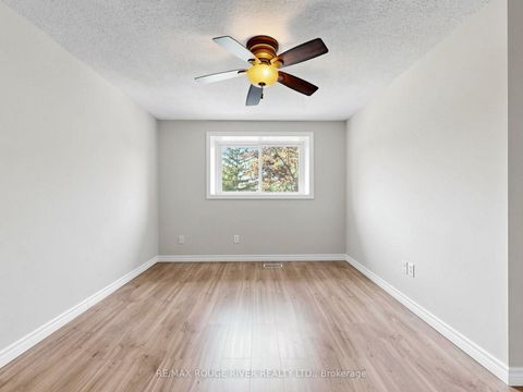 Photo 10 at 141 - 25 Collinsgrove Road, West Hill, Toronto
