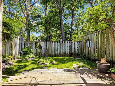 Photo 14 at 141 - 25 Collinsgrove Road, West Hill, Toronto