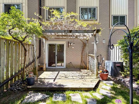 Photo 15 at 141 - 25 Collinsgrove Road, West Hill, Toronto