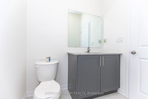 Photo 32 at 15 Gunton Street, Bayview Northeast, Aurora