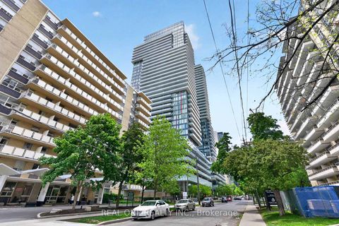 Photo 1 at 1906 - 185 Roehampton Avenue, Mount Pleasant West, Toronto