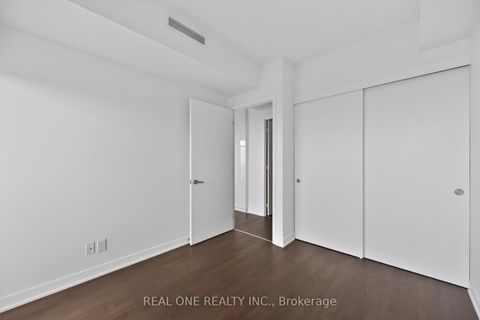 Photo 21 at 1906 - 185 Roehampton Avenue, Mount Pleasant West, Toronto