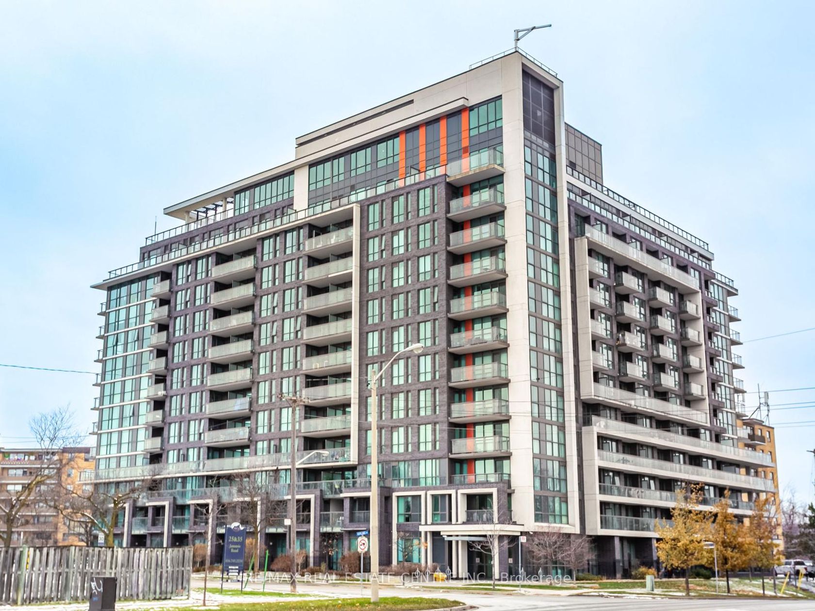 720 - 80 Esther Lorrie Drive, Clairville, Toronto photo number 2