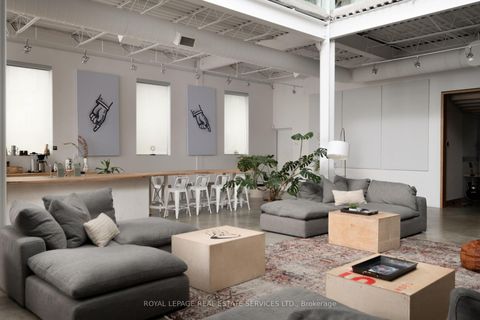 Photo 1 at 1 Roof Garden Lane, Junction, Toronto