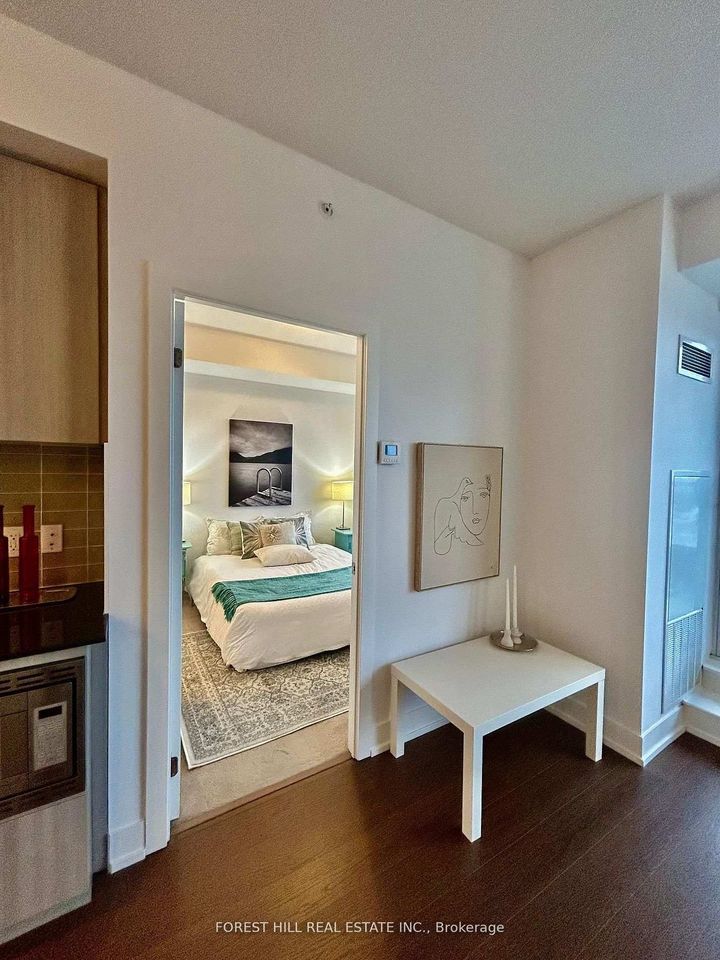 Photo 8 at 716 - 7 Kenaston Garden, Bayview Village, Toronto