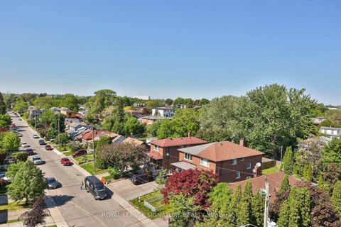 Photo 9 at 601 - 3520 Danforth Avenue, Oakridge, Toronto