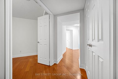 Photo 3 at 4105 - 763 Bay Street, Bay Street Corridor, Toronto