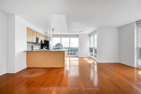 Photo 5 at 4105 - 763 Bay Street, Bay Street Corridor, Toronto