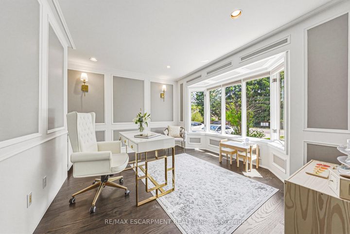 Photo 7 at 399 Golf Links Road, Ancaster, Hamilton