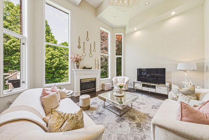 Photo 16 at 399 Golf Links Road, Ancaster, Hamilton