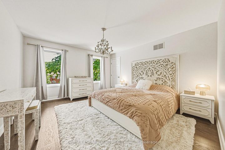 Photo 32 at 399 Golf Links Road, Ancaster, Hamilton