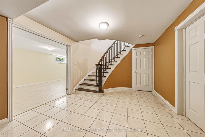 Photo 39 at 399 Golf Links Road, Ancaster, Hamilton