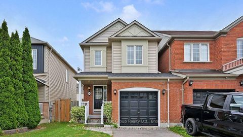 Photo 4 at 39 Robideau Place, Pringle Creek, Whitby
