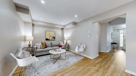 Photo 7 at 39 Robideau Place, Pringle Creek, Whitby