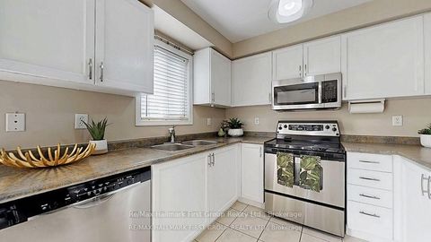 Photo 11 at 39 Robideau Place, Pringle Creek, Whitby