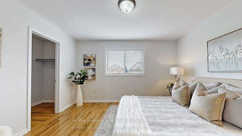 Photo 23 at 39 Robideau Place, Pringle Creek, Whitby
