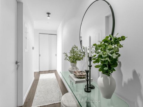 Photo 1 at 519 - 7 Smith Crescent, Queensway, Toronto