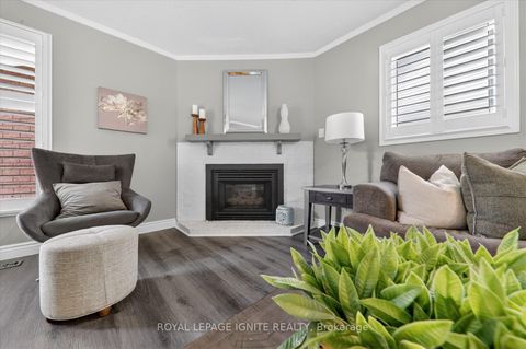 Photo 14 at 14 Elephant Hill Drive, Bowmanville, Clarington