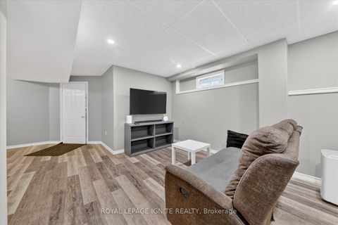 Photo 39 at 14 Elephant Hill Drive, Bowmanville, Clarington
