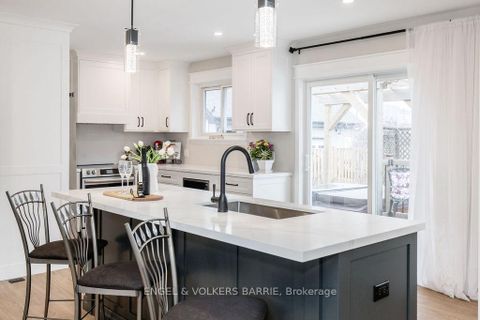 Photo 3 at 68 Ottaway Avenue, Wellington, Barrie