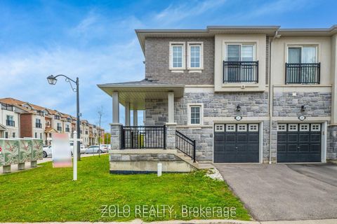 Photo 1 at 37 Prospect Way, Pringle Creek, Whitby