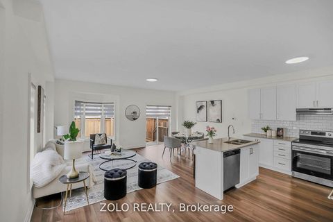 Photo 3 at 37 Prospect Way, Pringle Creek, Whitby