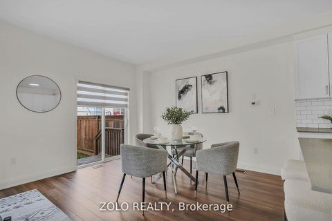 Photo 6 at 37 Prospect Way, Pringle Creek, Whitby