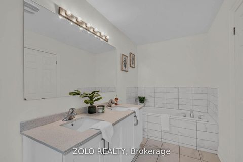 Photo 14 at 37 Prospect Way, Pringle Creek, Whitby