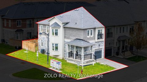 Photo 15 at 37 Prospect Way, Pringle Creek, Whitby