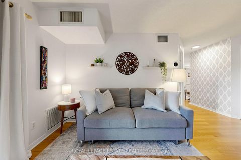Photo 2 at 331 - 684 Warden Avenue, Birchmount, Toronto