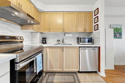 Photo 10 at 331 - 684 Warden Avenue, Birchmount, Toronto