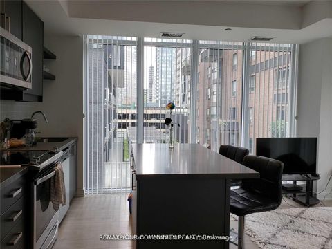 Photo 4 at 502 - 50 Wellesley Street E, Yonge Corridor, Toronto